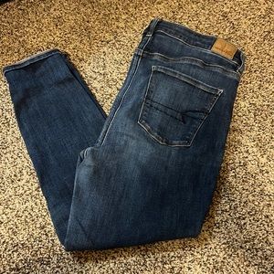 American Eagle Crop Jeans